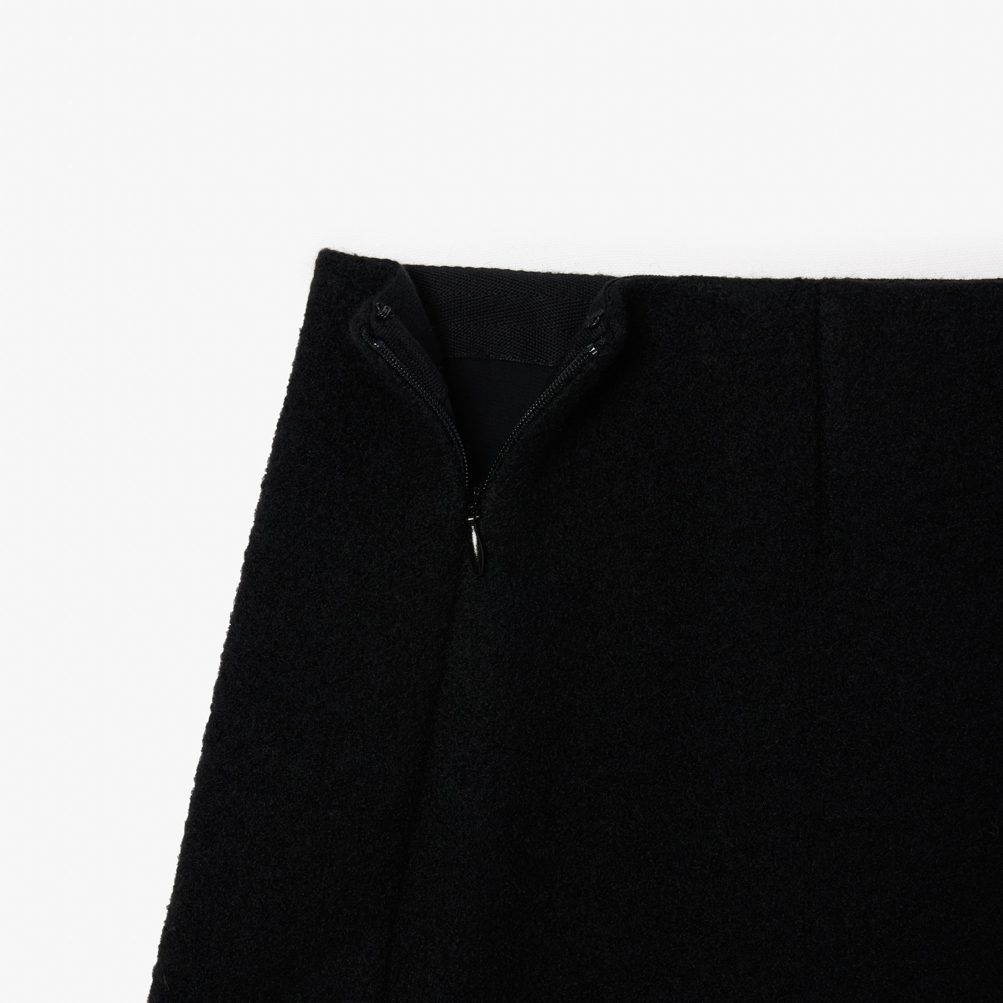 Váy Lacoste Nữ Ngắn Chất Liệu Len