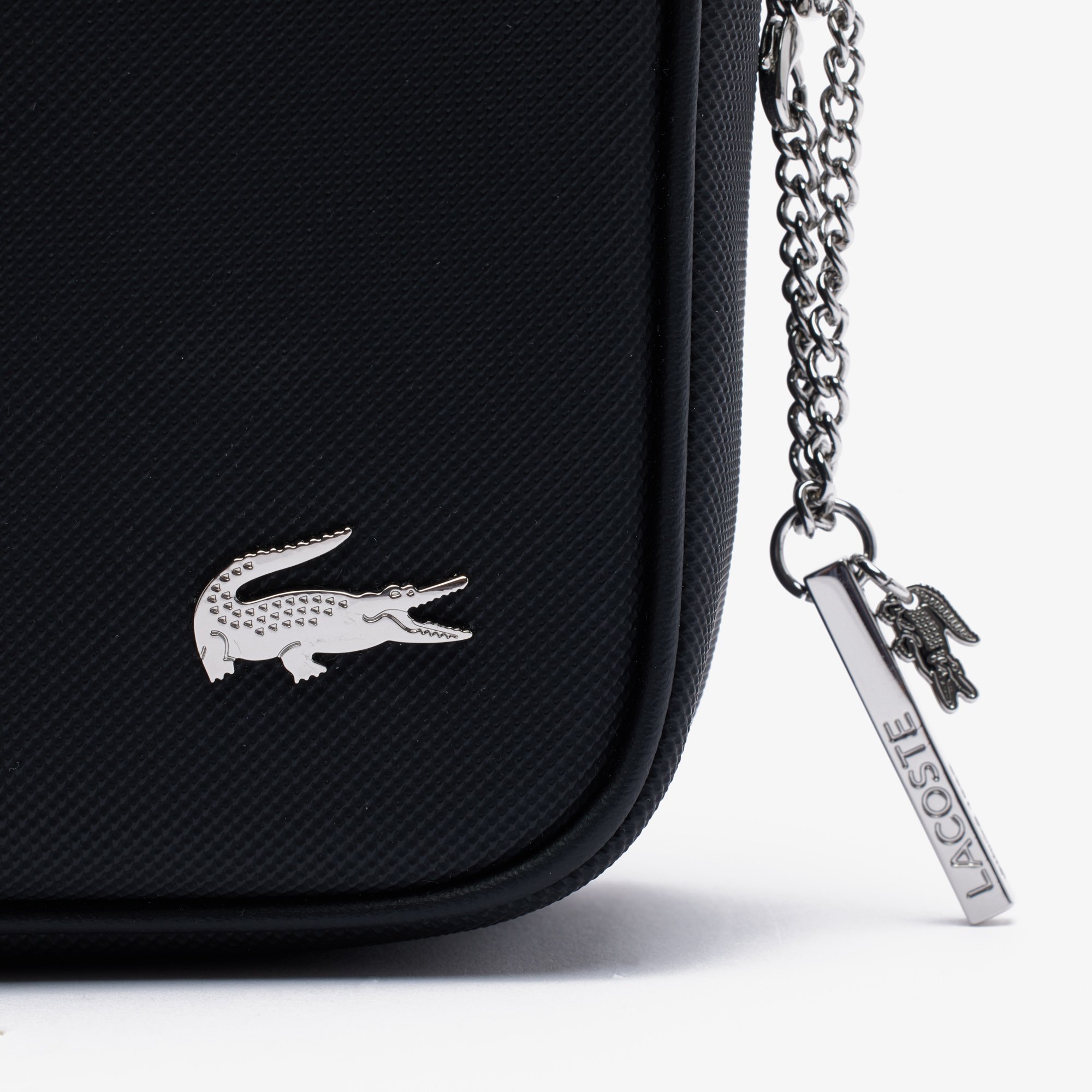 Túi Đeo Chéo Lacoste Nữ Daily Lifestyle Cỡ Vừa