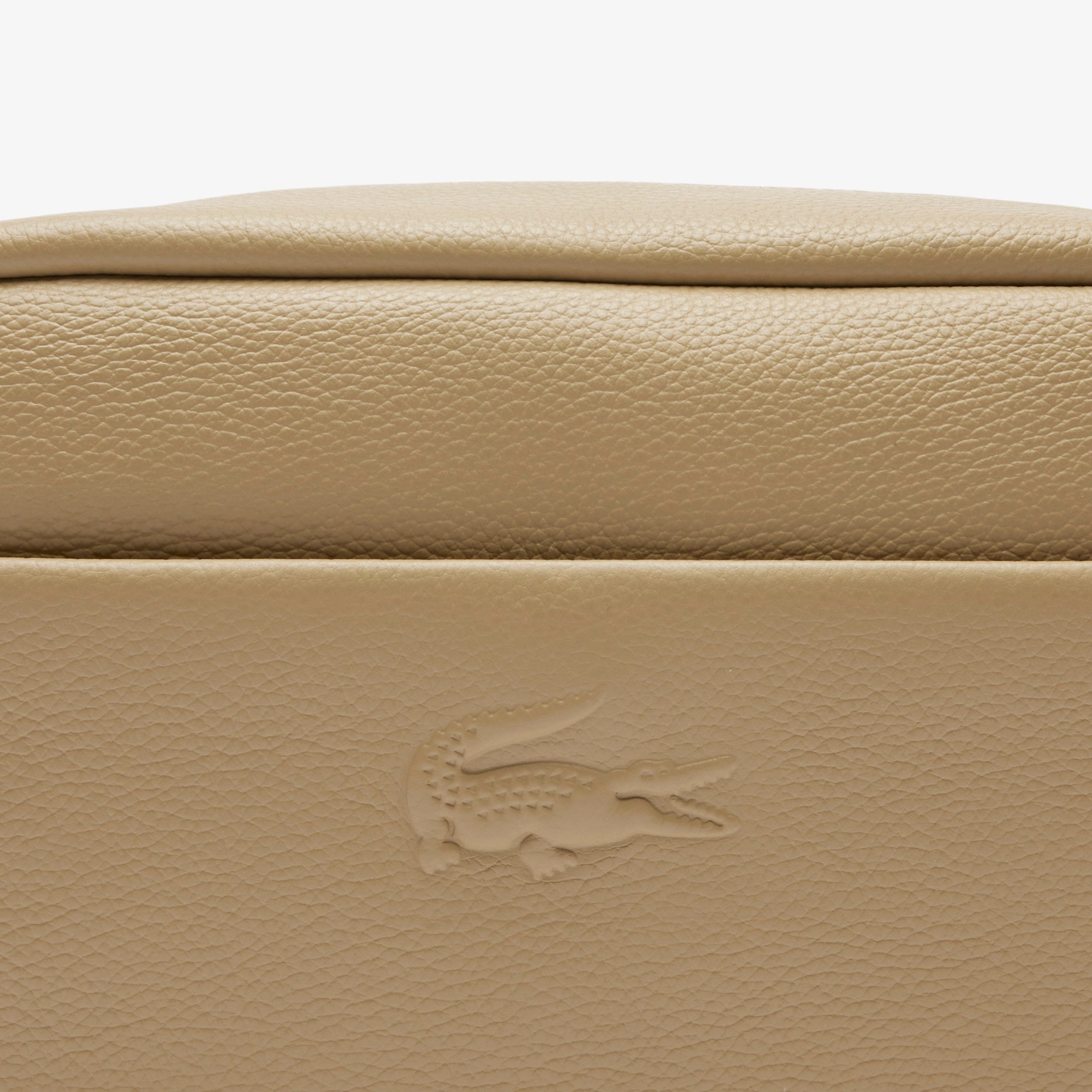 Túi Đeo Chéo Lacoste Nữ City Court Chất Liệu Da Grain
