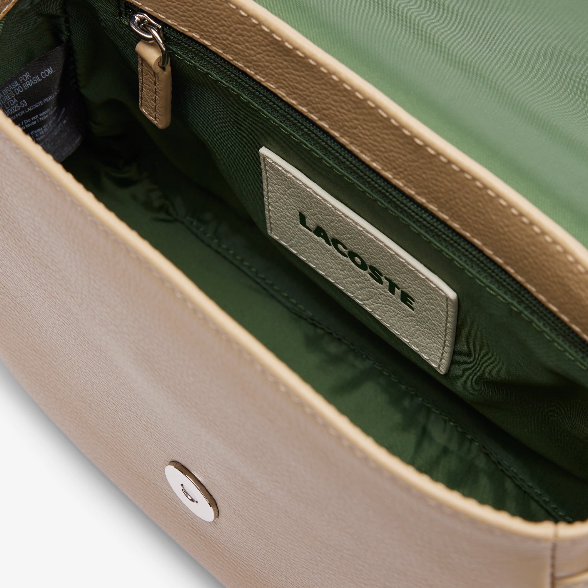 Túi Đeo Chéo Lacoste Nữ City Court Chất Liệu Da Grain Có Nắp Đóng