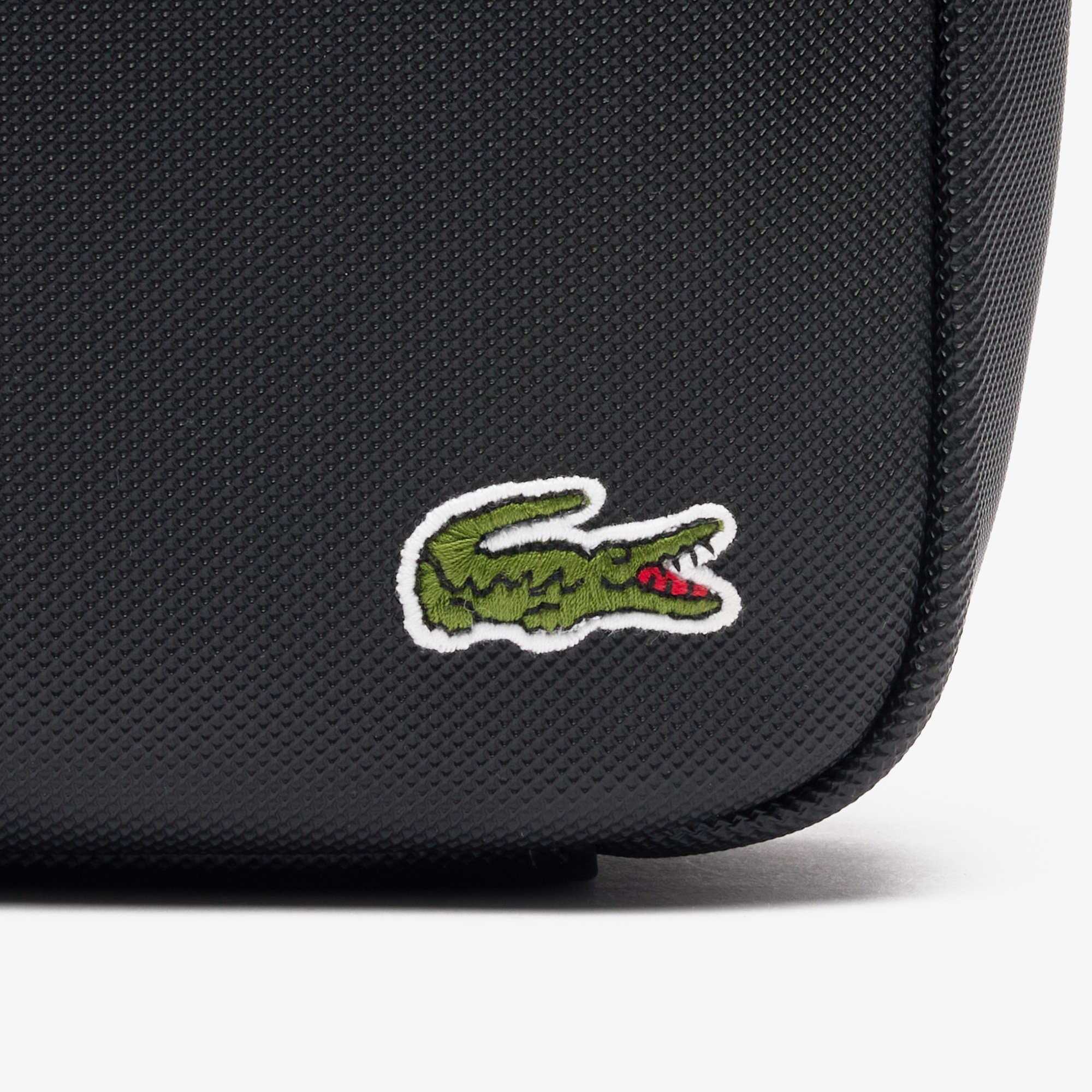 Túi Đeo Chéo Lacoste Nam LCST