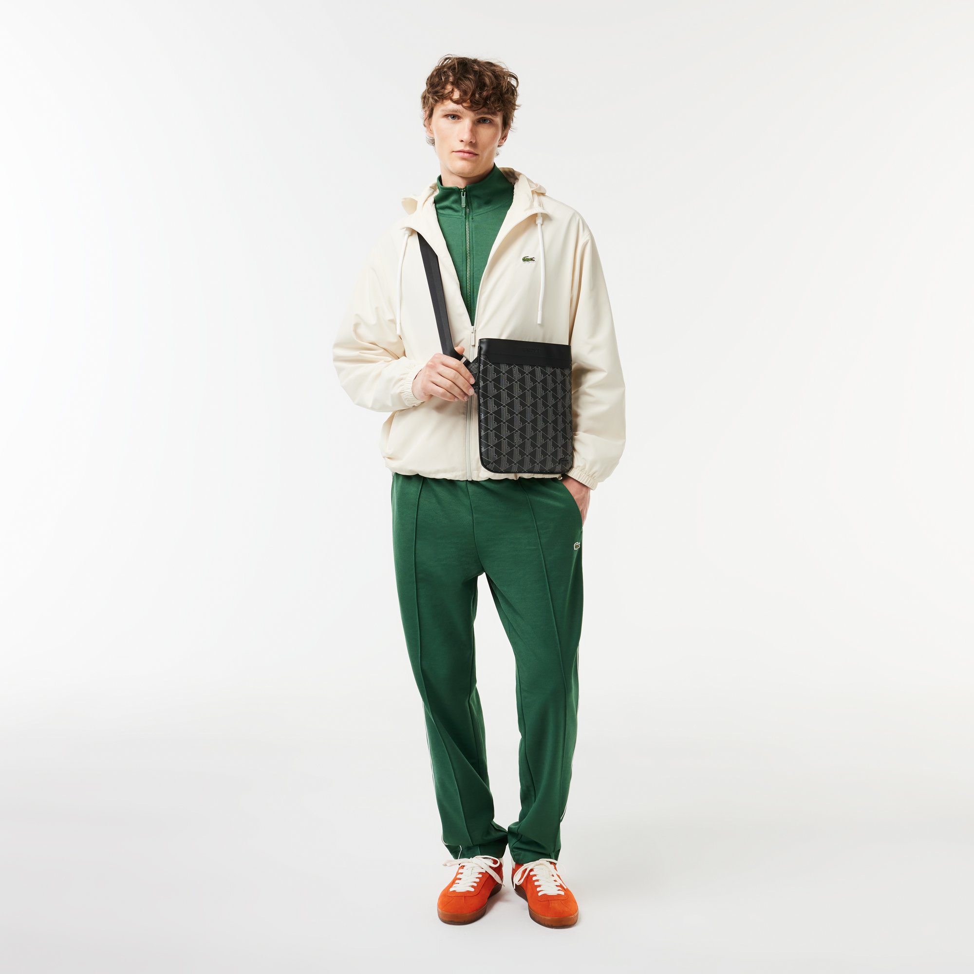 Túi Đeo Chéo Lacoste Nam The Blend Thiết Kế Mỏng Nhẹ