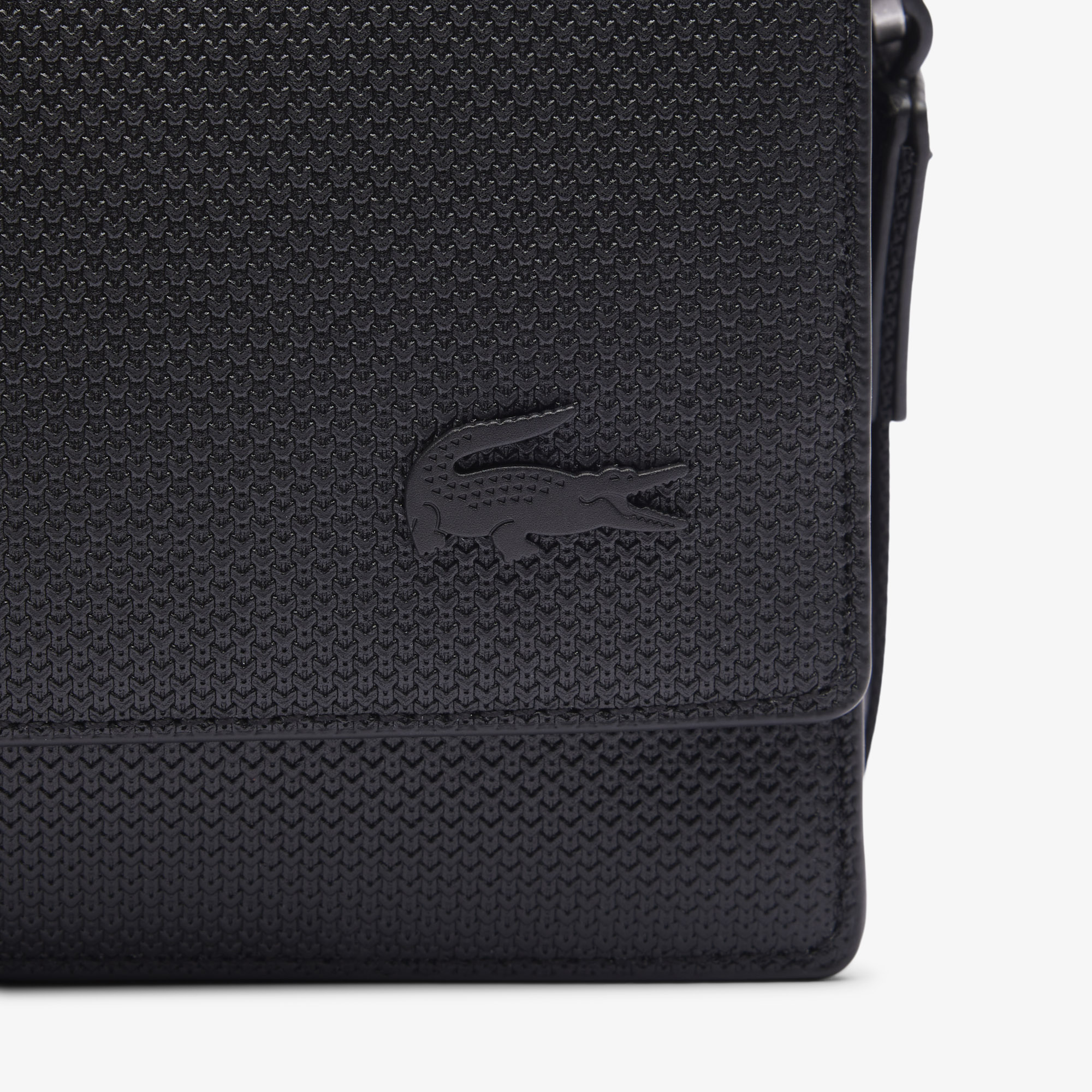 Túi Nắp Gập Lacoste Unisex Chantaco Chất Liệu Da