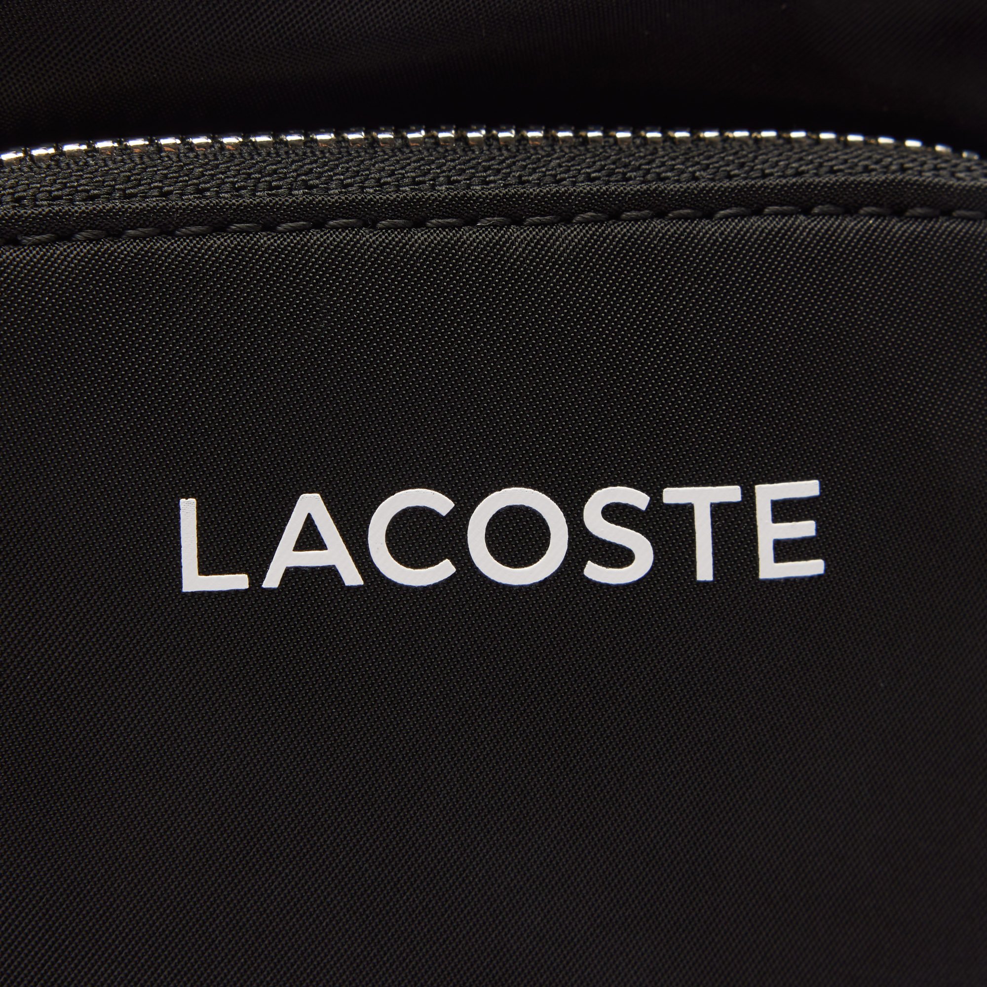 Túi Đeo Chéo Lacoste Unisex Active Chất Liệu Nylon