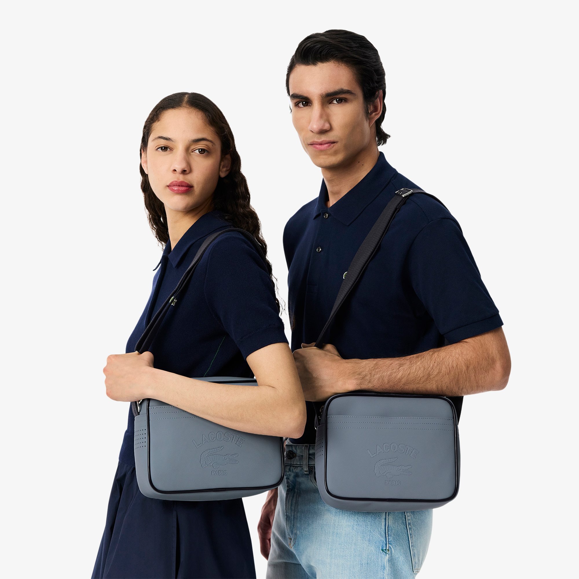 Túi Đeo Chéo Lacoste Unisex Club 1930 Chất Liệu Petit Piqué Cỡ Trung