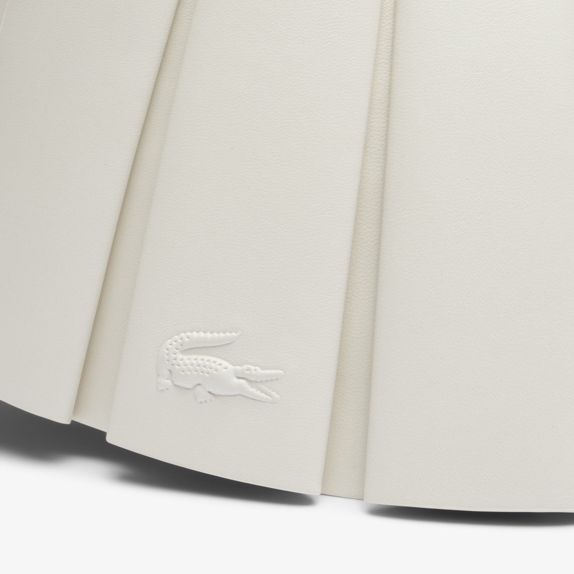 Túi Lacoste Unisex Runway Lenglen Chất Liệu Da Cỡ Trung