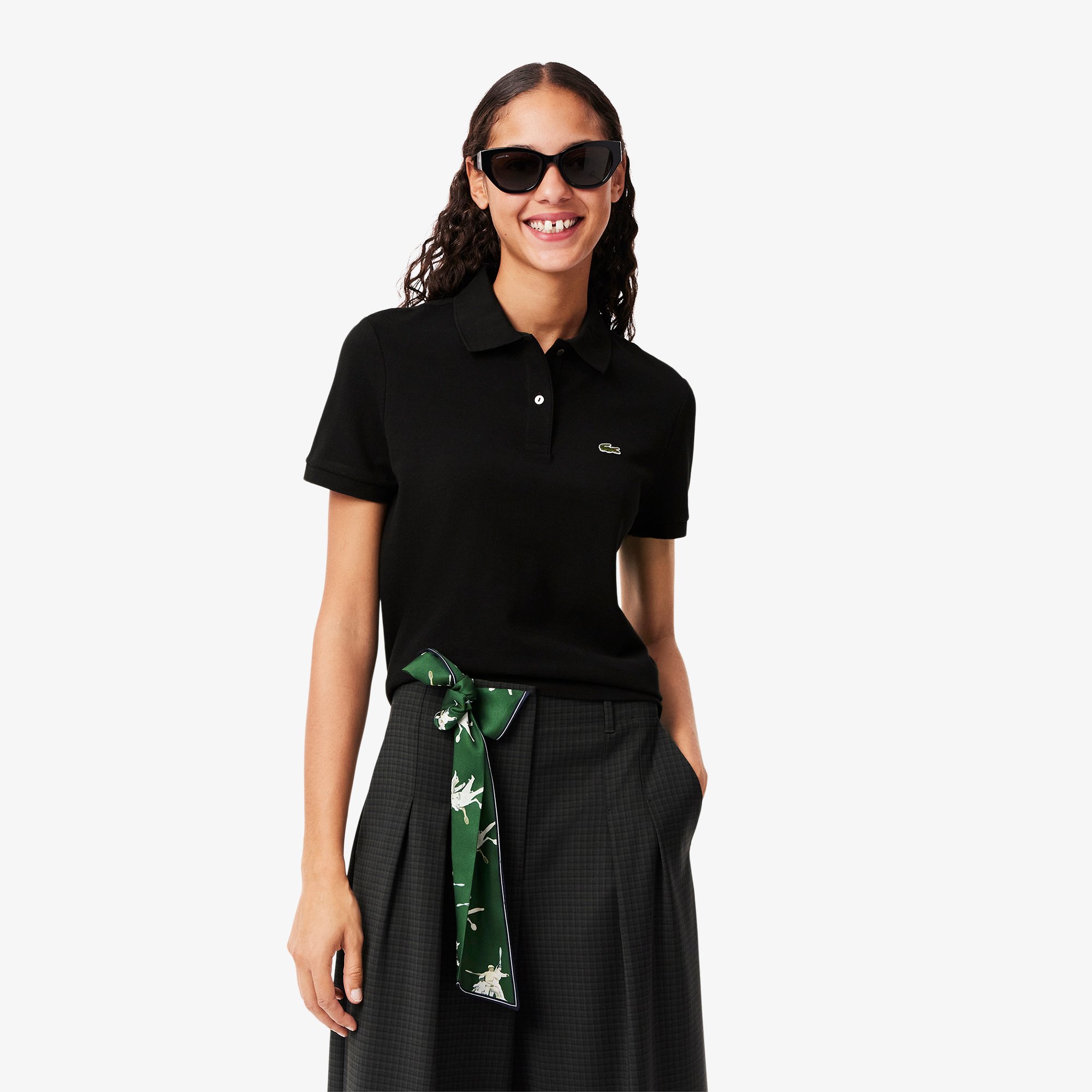 Áo Polo Lacoste Nữ Dáng Suông Chất Liệu Piqué Mềm Mại