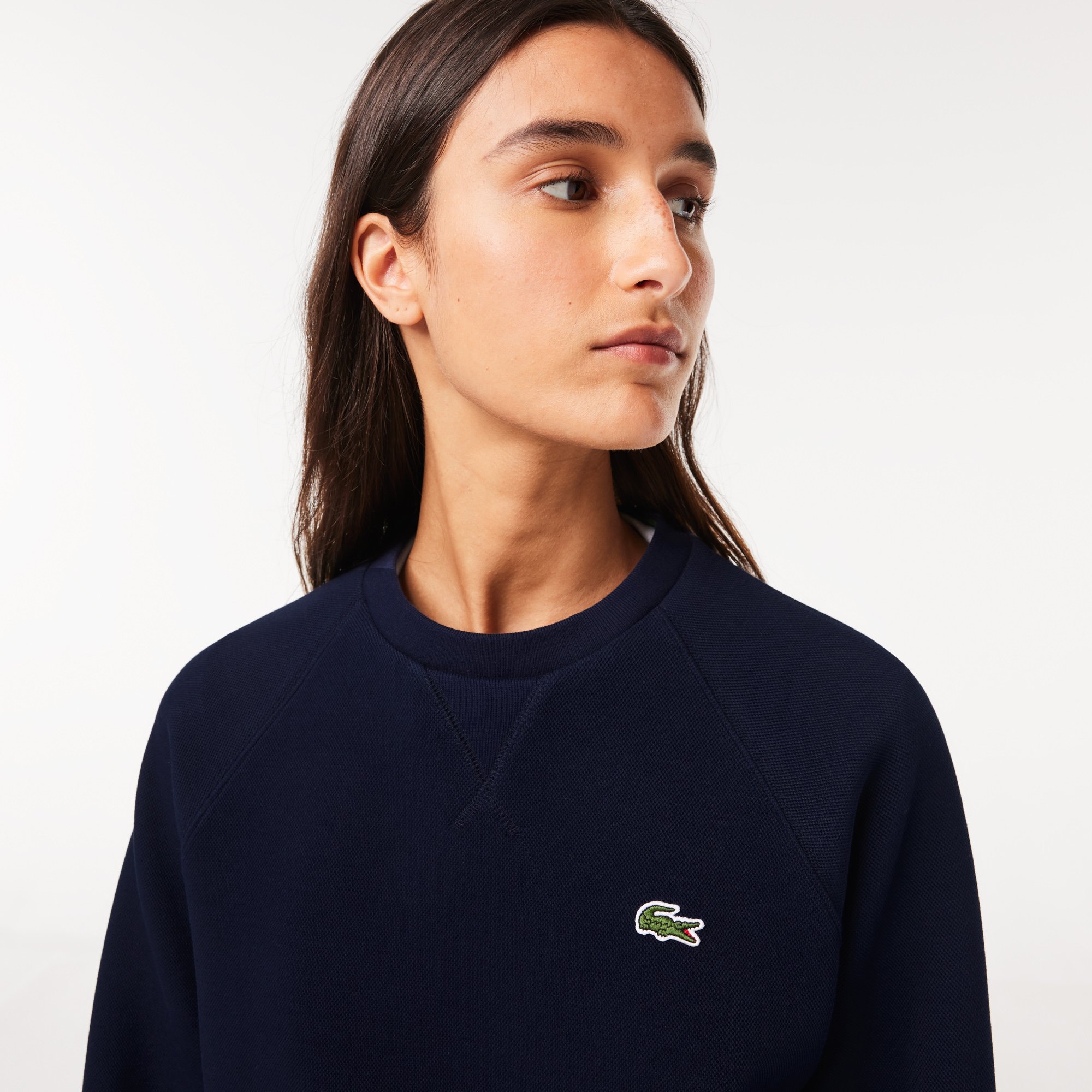 Áo Nỉ Lacoste Nữ Cổ Tròn Chất Liệu Cotton Blend