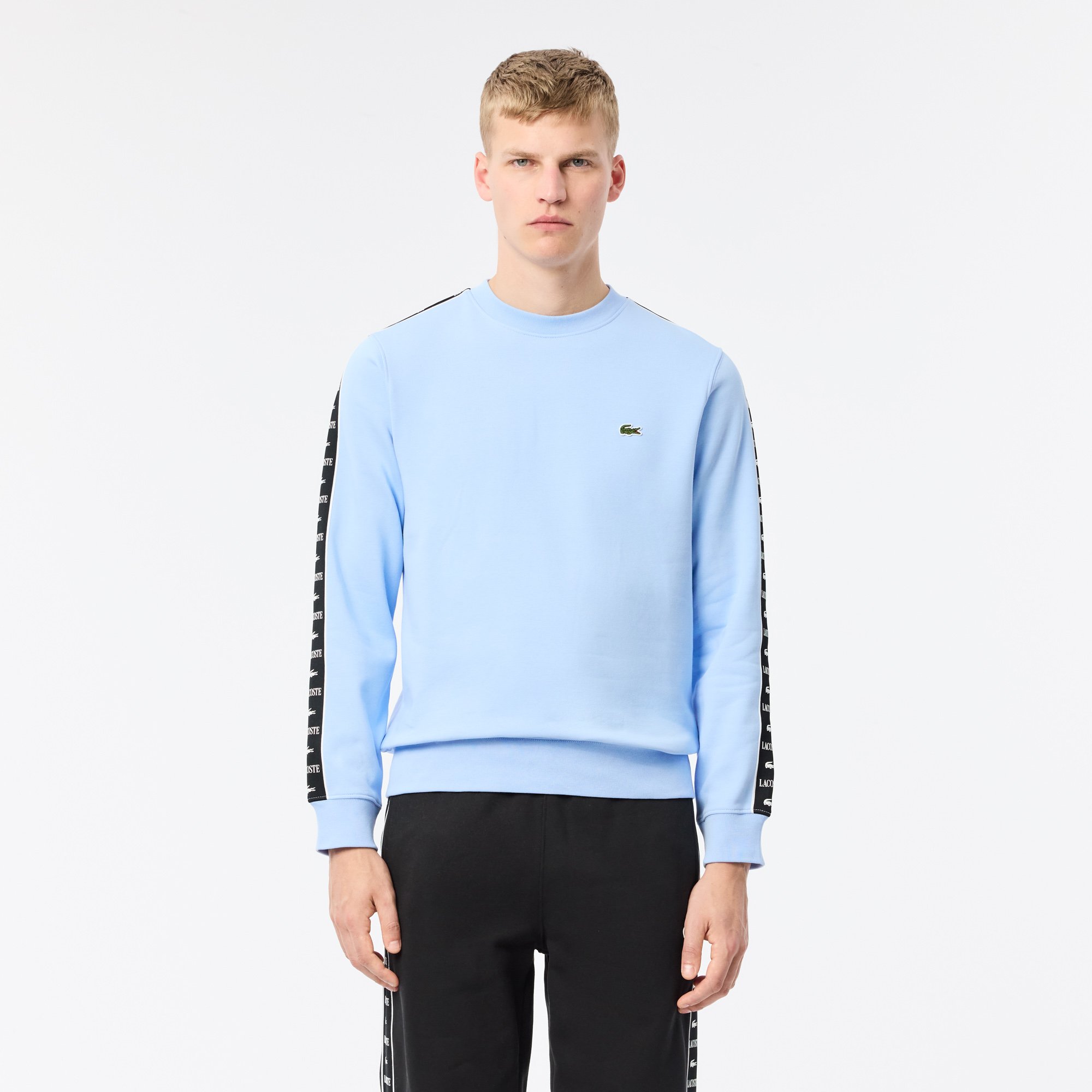 Áo Nỉ Lacoste Nam Jogger Sọc Cổ Tròn Có Logo