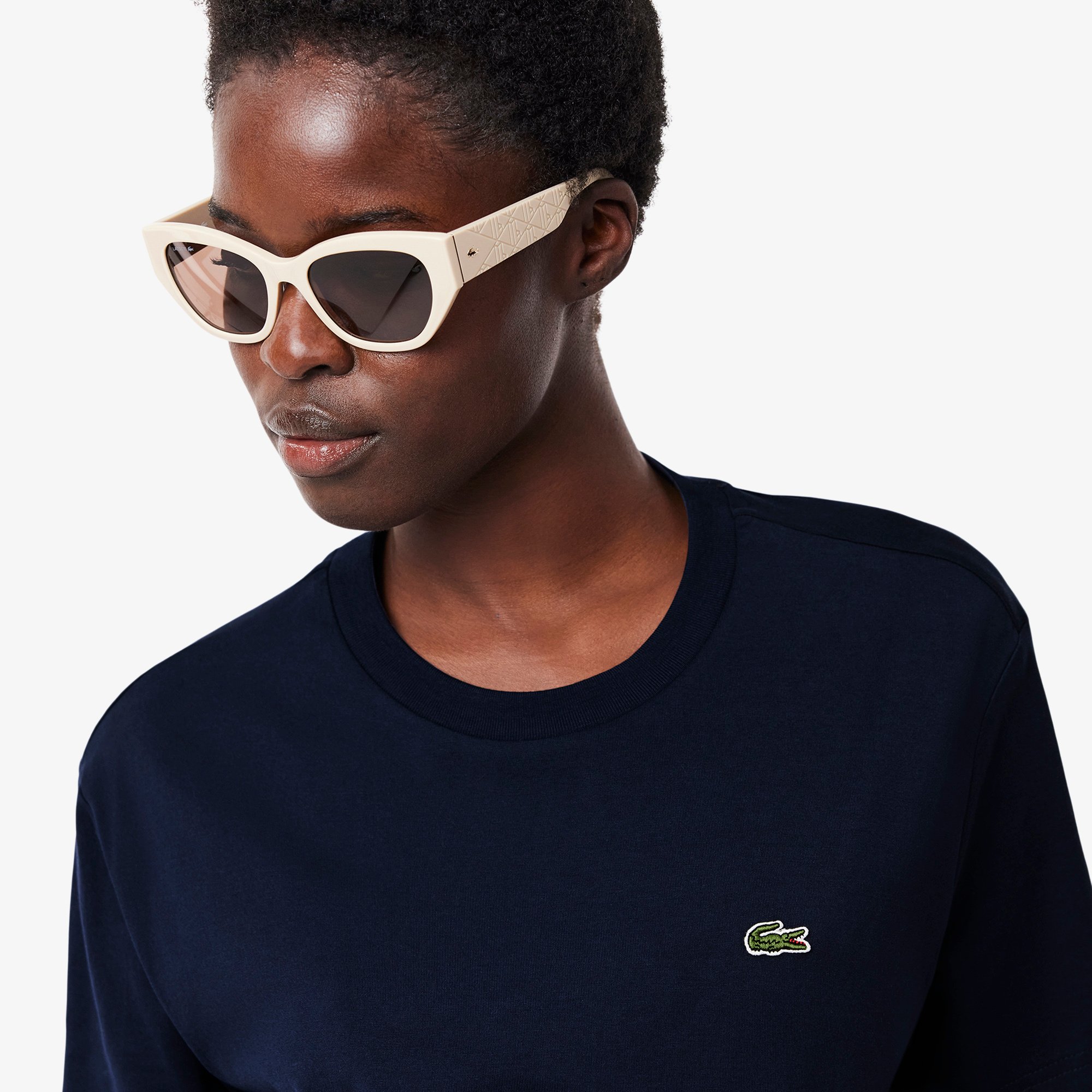 Áo Thun Lacoste Nữ Dáng Rộng Mái Chất Liệu Cotton Mềm
