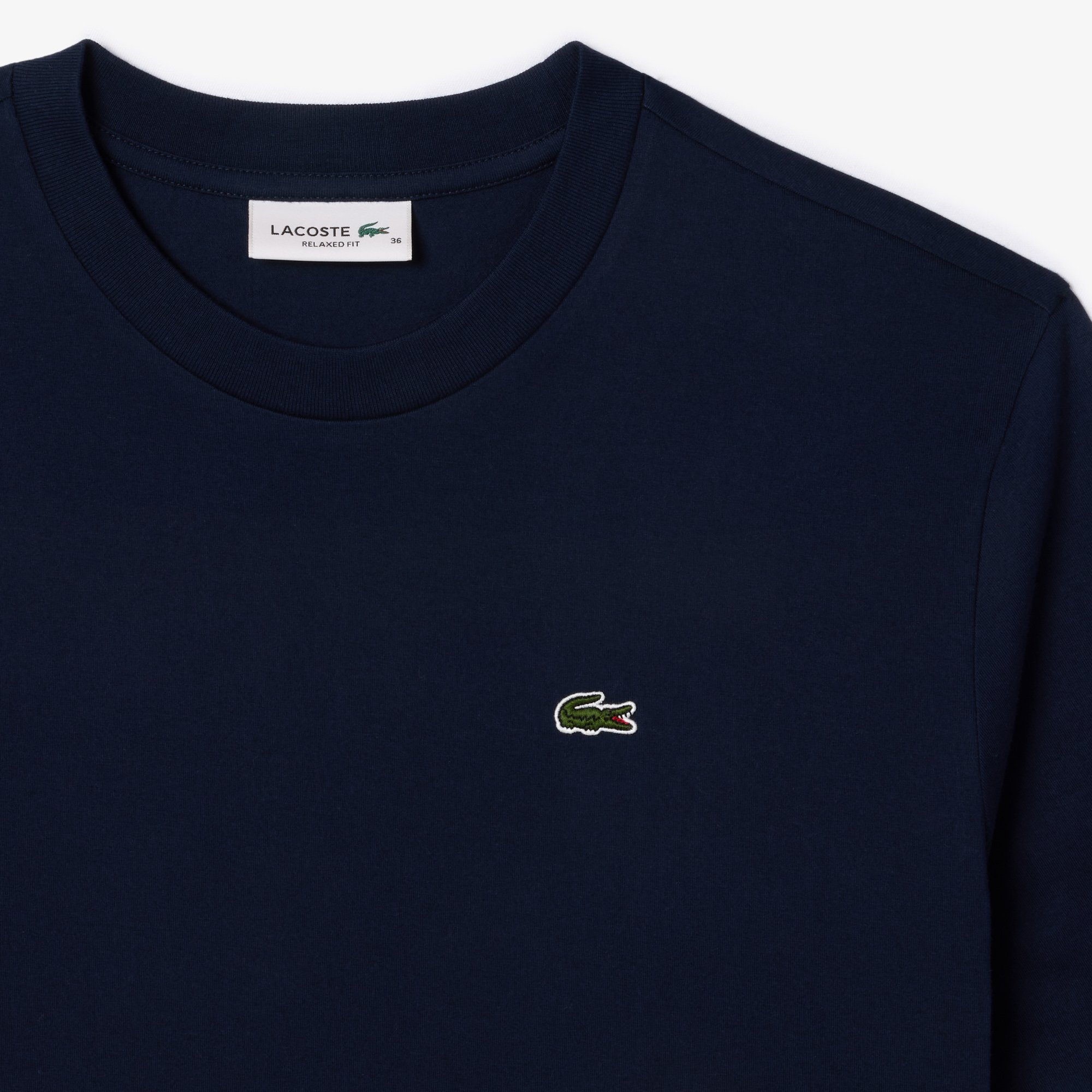 Áo Thun Lacoste Nữ Dáng Rộng Mái Chất Liệu Cotton Mềm