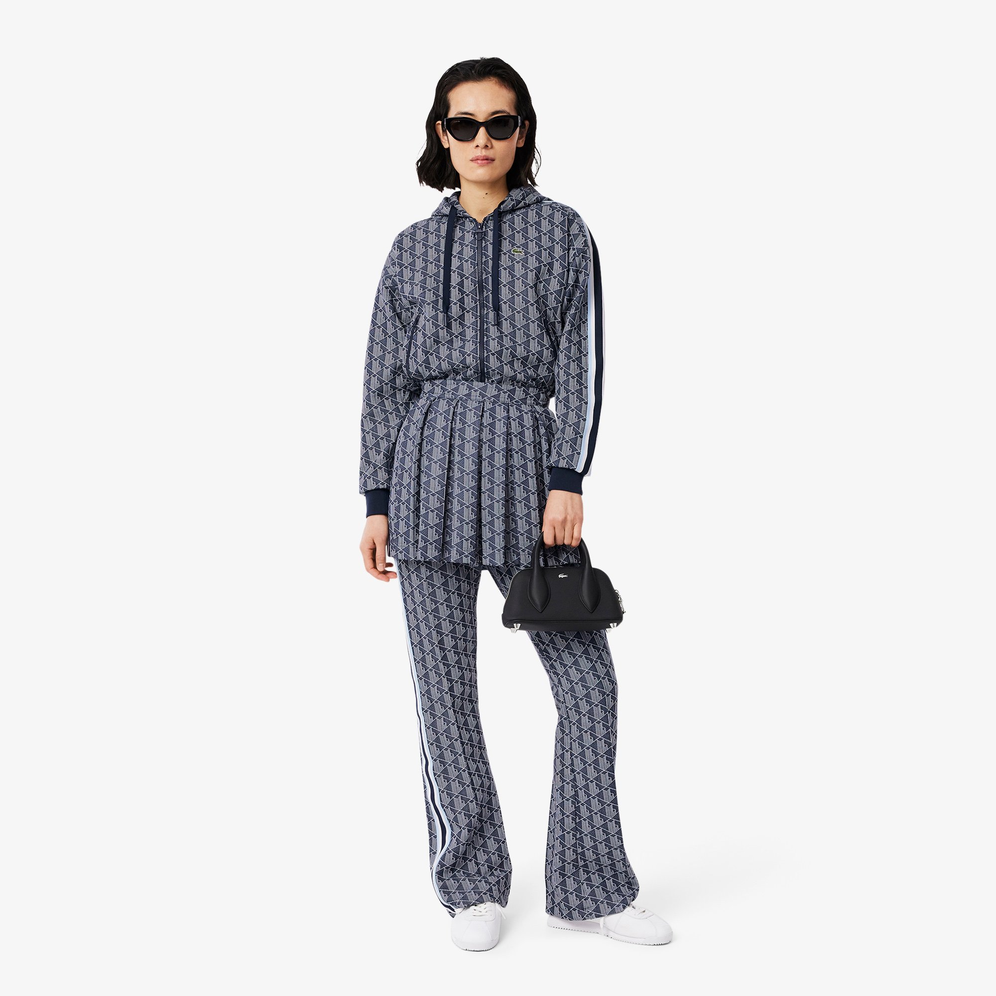 Quần Thể Thao Lacoste Nữ Họa Tiết Monogram