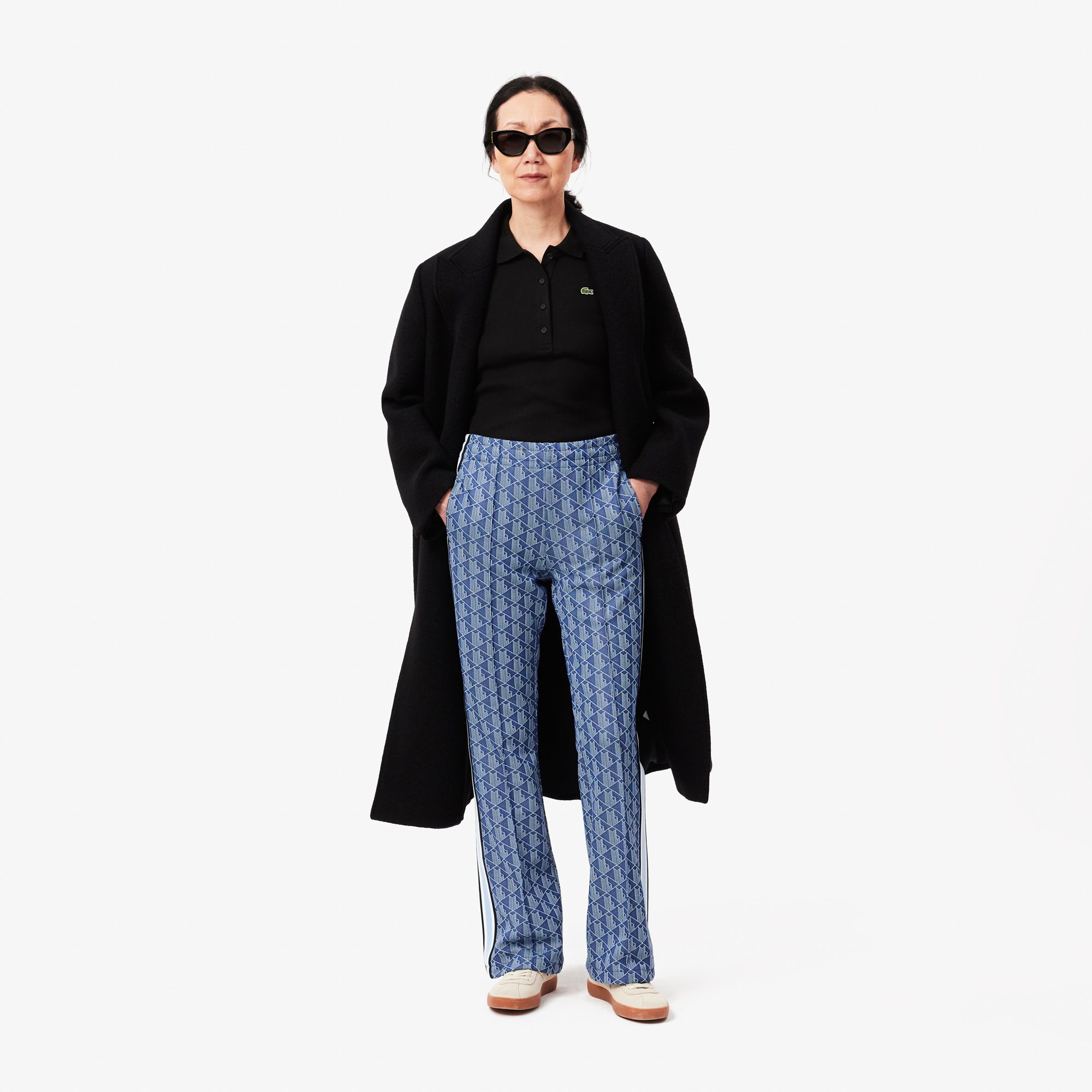 Quần Thể Thao Ống Loe Lacoste Nữ Họa Tiết Monogram