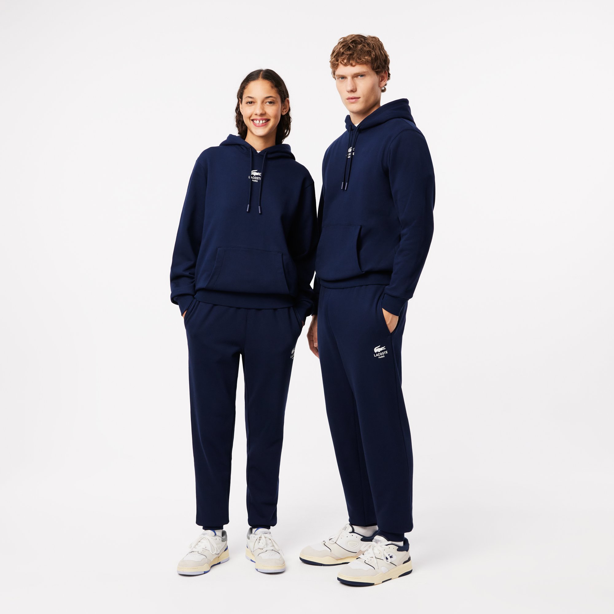 Quần Nỉ Lacoste Unisex Ống Côn