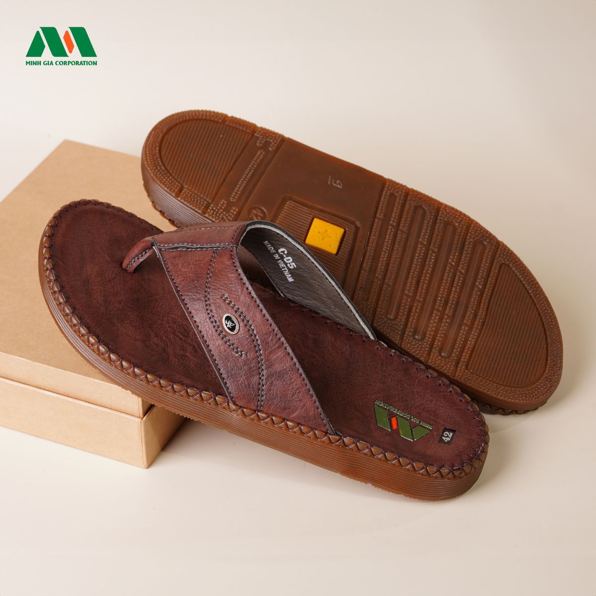  Dép xỏ ngón nam DNAC5 