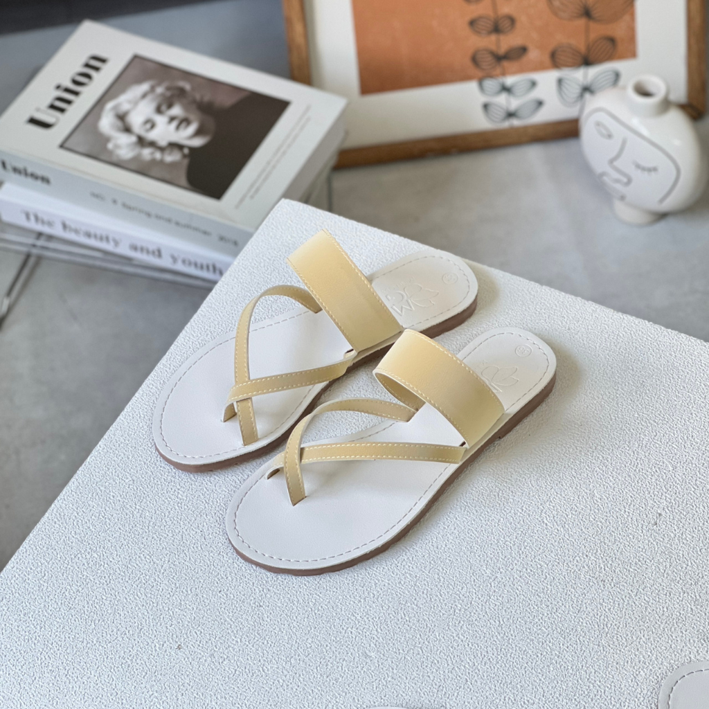  Dép Nữ xỏ ngón thời trang Cao cấp Màu Vàng 