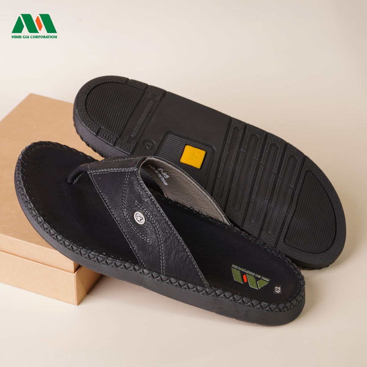  Dép xỏ ngón nam DNAC5 