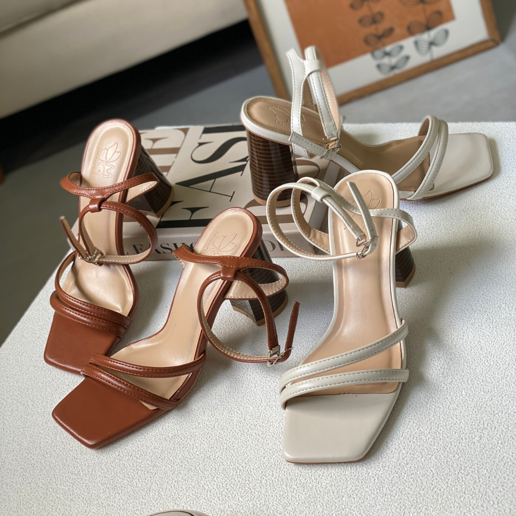  Sandal Nữ cao gót mũi vuông quai mảnh 