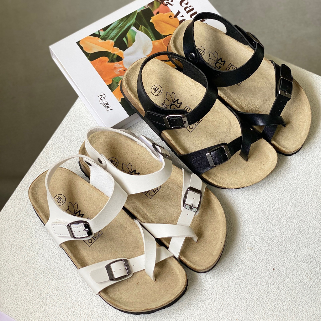  Sandal Unisex Đế Trấu Xỏ Ngón 