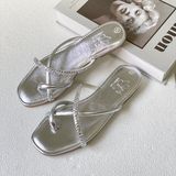  Dép Nữ xỏ ngón đính đá Quai Da Cao Cấp 