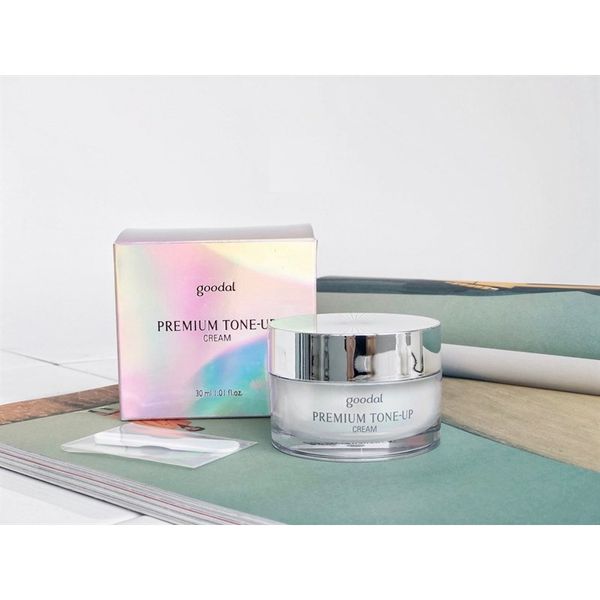 Kem Ốc Sên Dưỡng Trắng Goodal Premium Snail Tone Up Cream ( Mẫu Mới 2020 )