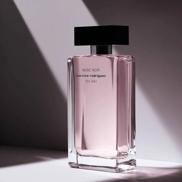 Nước Hoa Nữ Narciso Rodriguez for her MUSC NOIR edp 100ml: hương nước hoa của sự gợi cảm bất tận.