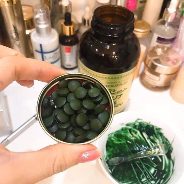 Tảo xoắn tem đỏ,viên tảo xoắn SPIRULINA hộp 2200 viên (DATE 2025)