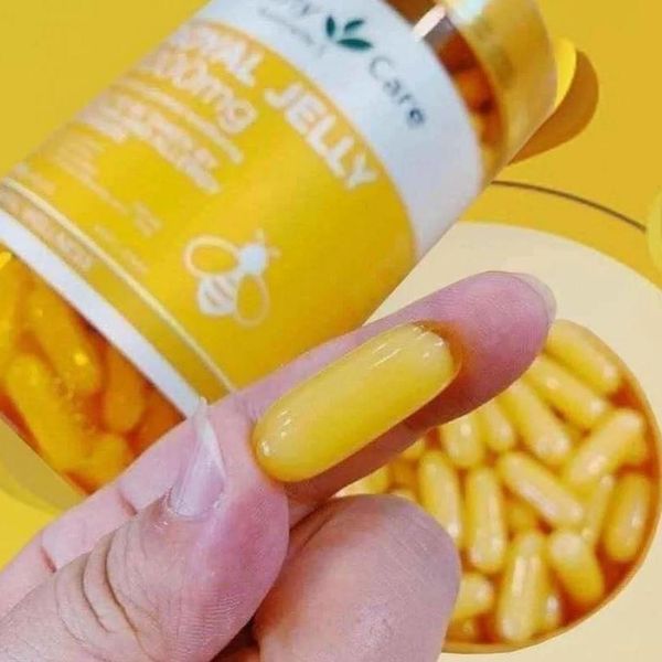 Viên uống sữa ong chúa Healthy Care Royal Jelly 1000mg giúp đẹp da, làm chậm lão hóa 365 viên của Úc