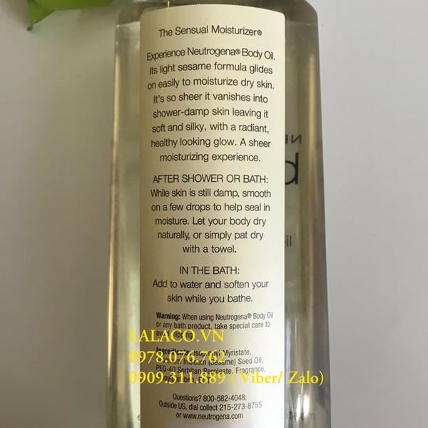 Dầu dưỡng thể Neutrogena Body Oil Light Sesame Formula 473ml - Hàng Mỹ