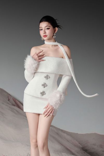  Snowfall Elegance Ruby Set 
