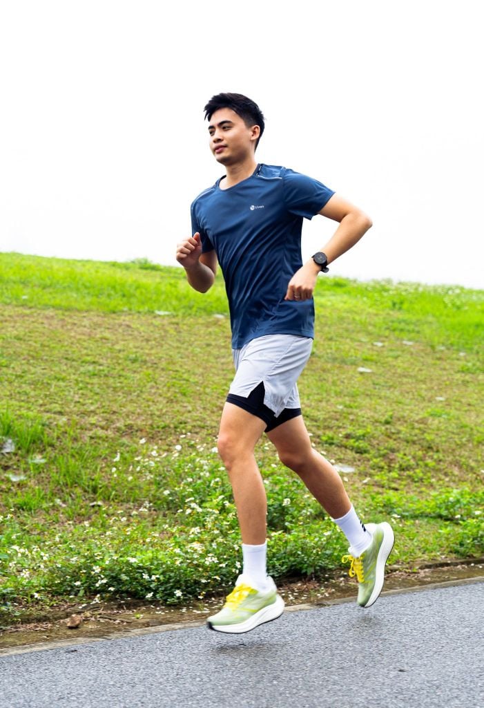 Áo TShirt Running Nam Livan LV24N03M204