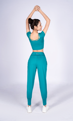 Bộ Tập Yoga Nữ Áo Croptop & Quần Alibaba Yowin YW24N01F501 (D)