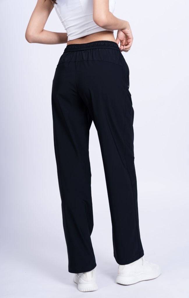 Quần Gió Ống Đứng Dệt Kim Thể Thao Nữ Livan LV24W04F304