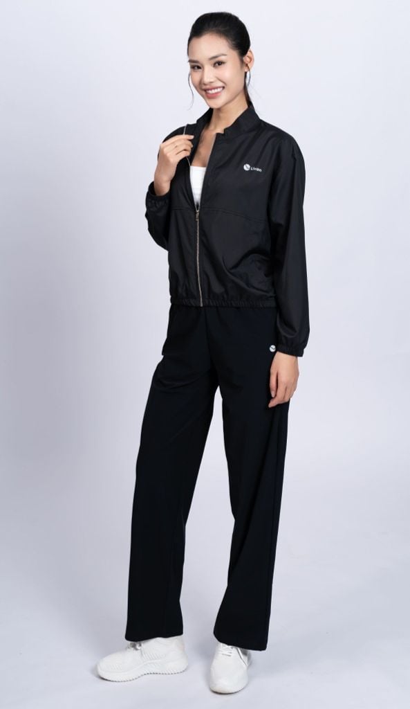 Áo Khoác Nữ Siêu Nhẹ 1 Lớp Livan LV24W04F603