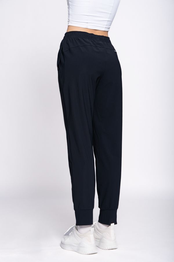 Quần Jogger Thể Thao Nữ Dệt Kim Livan LV24W04F301