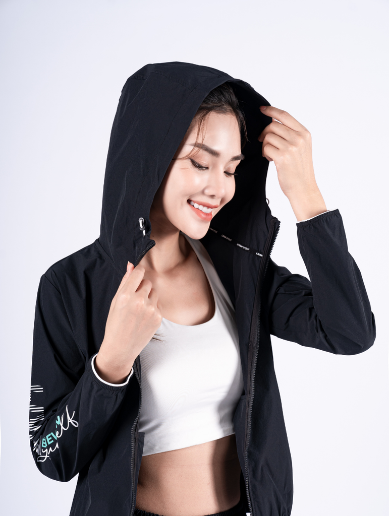 Áo Gió Nữ 1 Lớp Có Mũ Siêu Mỏng Nhẹ Livan LV23212002