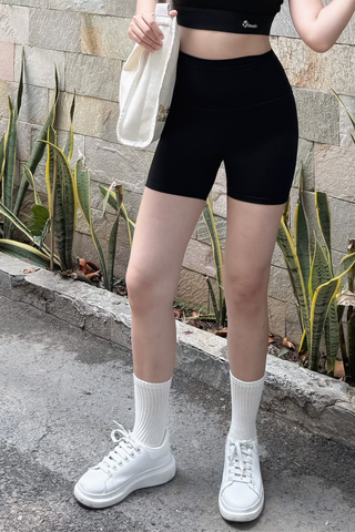 Quần Legging Yowin Ngắn YM25N01F304