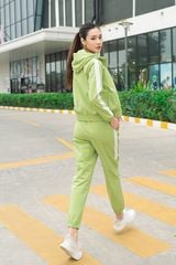 Bộ Gió Thể Thao Nữ 2 Lớp Livan LV23212211