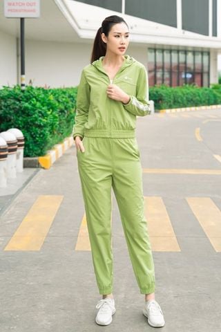 Bộ Gió Thể Thao Nữ 2 Lớp Livan LV23212211