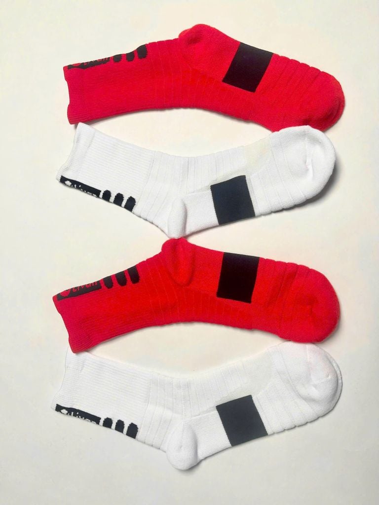 Tất Thể Thao Nam Livan Sport LV24N03N803