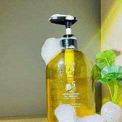 [Tặng dầu gội 200ml] Sữa tắm Anlacos thảo dược hương hoa giảm mụn lưng cấp ẩm mềm mịn da 500ml