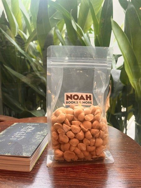 Nhân hạt macca vỡ rang mộc Noah Healthy