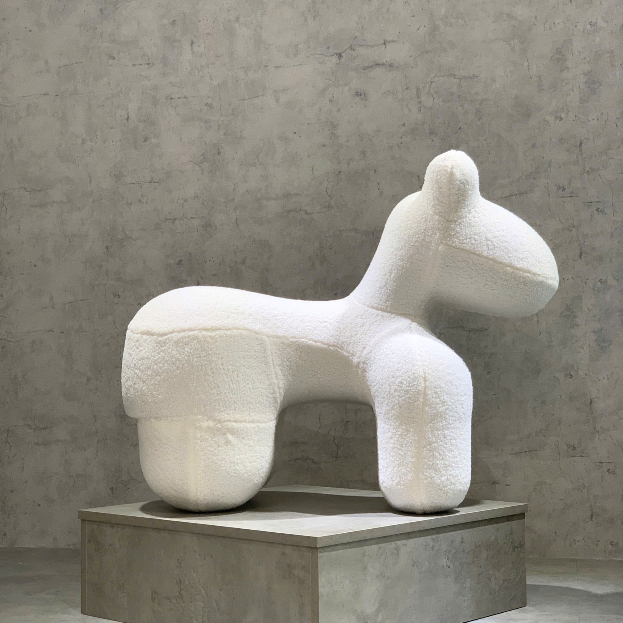 GHẾ HÌNH THÚ CƯNG PONY LÔNG XÙ