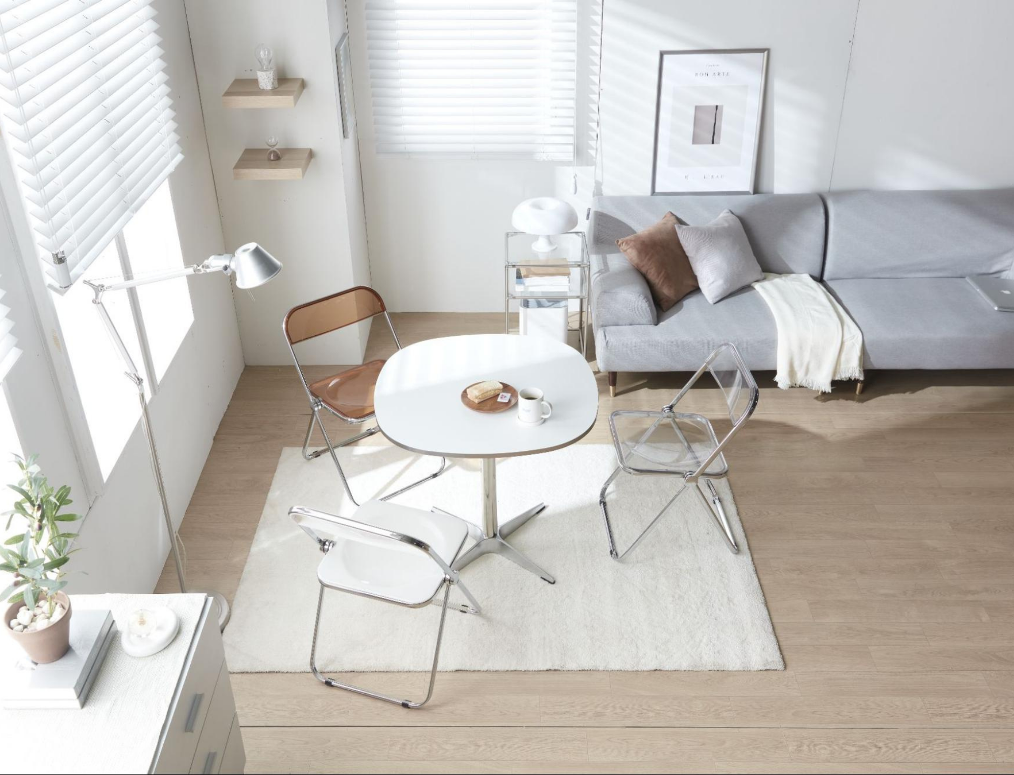 BÀN TRÒN A HPL NHẬP KHẨU (2 CHỖ / 4 CHỖ)