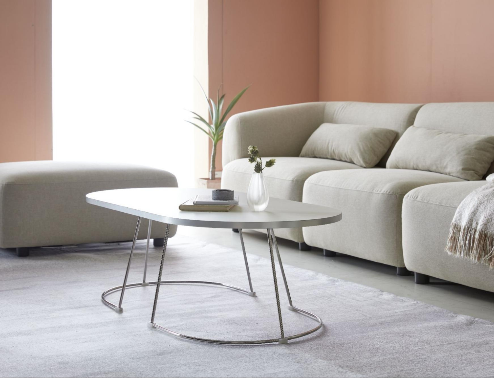 BÀN SOFA HUSH HPL NHẬP KHẨU VIỀN TRẮNG BẠC