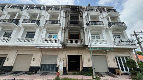 D31 | Nhà phố thương mại chợ Bình Minh, Vĩnh Long, nhận nhà ngay