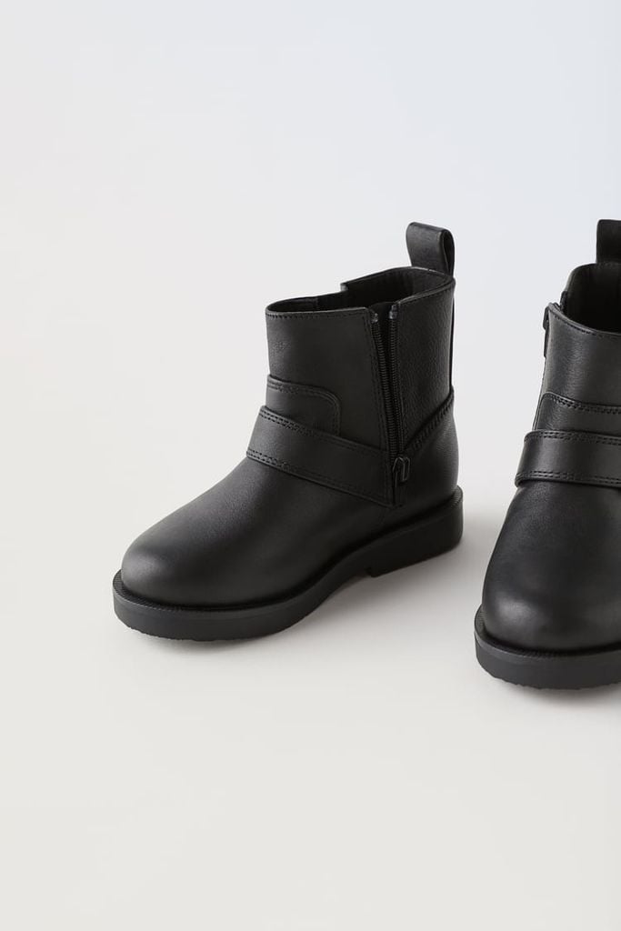 Zara boots trẻ em