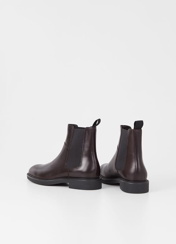 Vagabond Boots Amina Nâu Sẫm