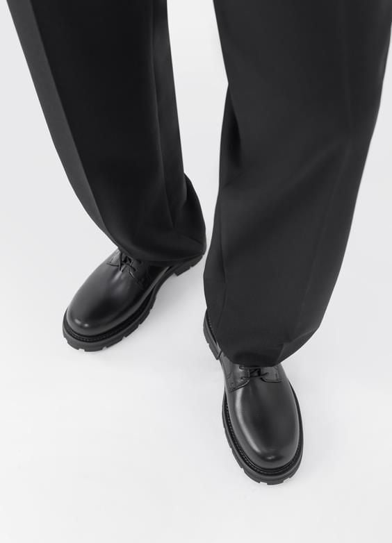 Vagabond Loafer Cosmo Đen cột dây