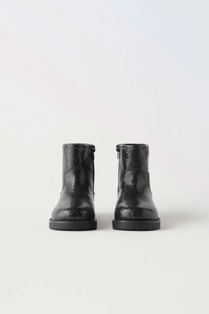 Zara boots trẻ em